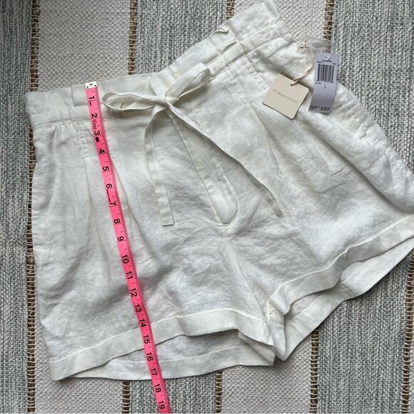 Magaschoni White 100% Linen Paperbag Shorts Women’s Size Large - Picture 2 of 8